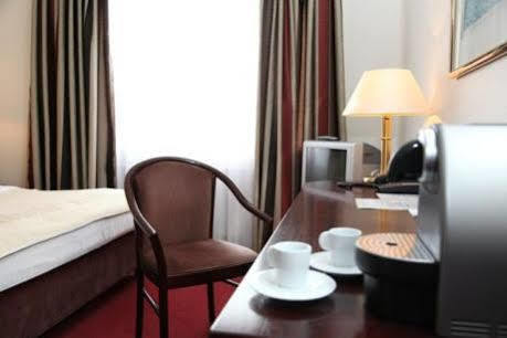 Hotel Wilhelm Busch Norderstedt Dış mekan fotoğraf